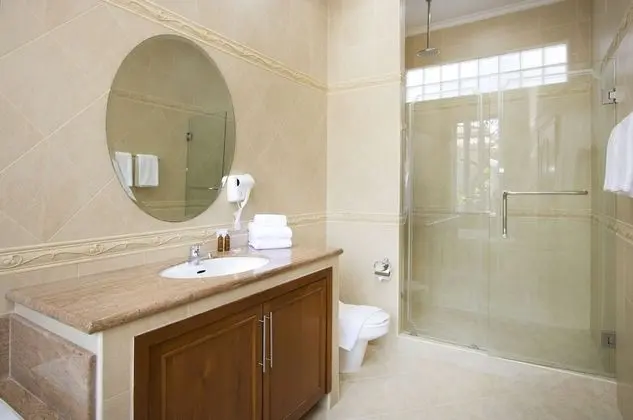 Deluxe 2 bedroom villa with private pool and jacuzzi