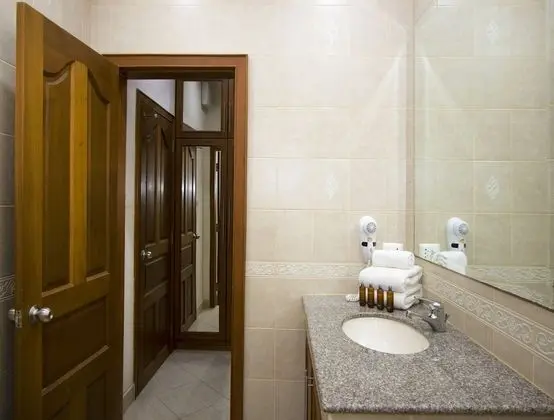 Superior 2 bedroom villa with private pool and jacuzzi