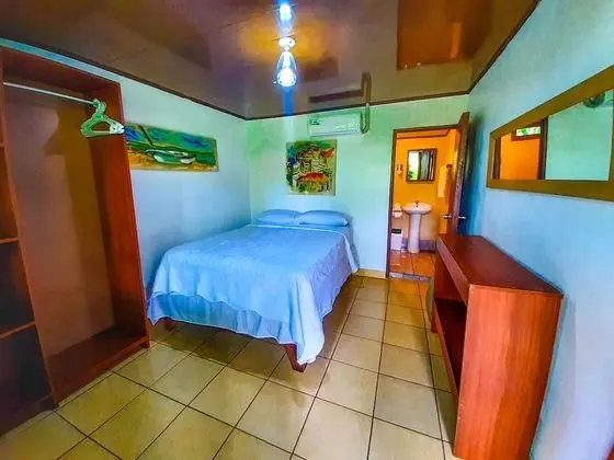 Comfort Tek Büyük Yataklı Oda, 1 Çift Kişilik Yatak, Veranda (With AC)