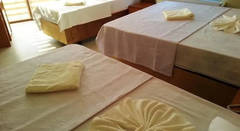 Standard Üç Kişilik Oda
