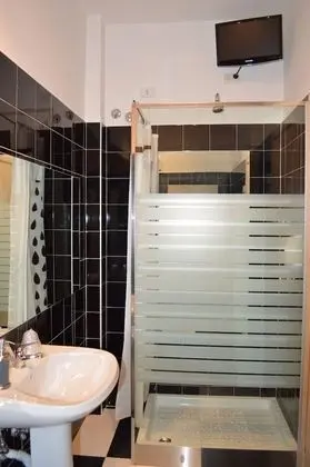 Comfort Üç Kişilik Oda, Birden Çok Yatak, Sigara İçilmez, Kısmi Deniz Manzaralı