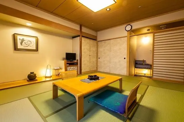 Oda (Japanese Style, with Half Board)