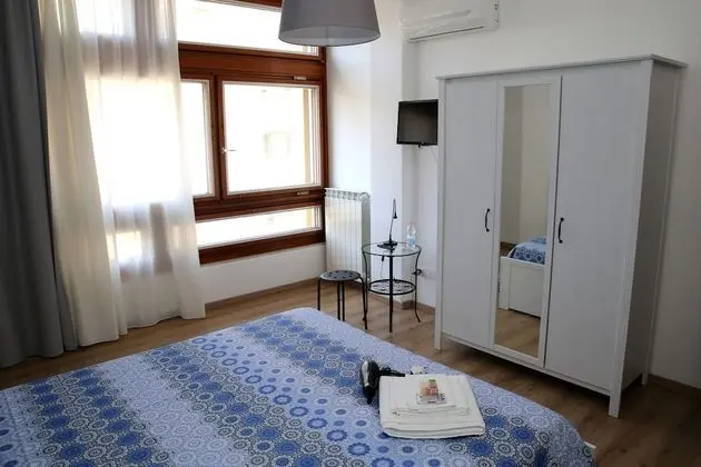 Basic Tek Büyük Yataklı Oda, Ortak Banyo