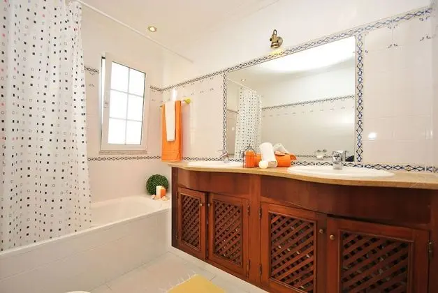 Villa, 4 Yatak Odası, Kişiye Özel Havuzlu