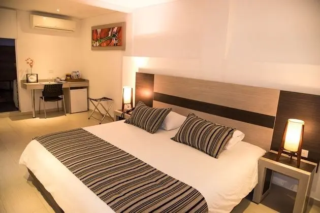 Deluxe Süit, 1 En Büyük (King) Boy Yatak, Sıcak Su Küveti, Şehir Manzaralı