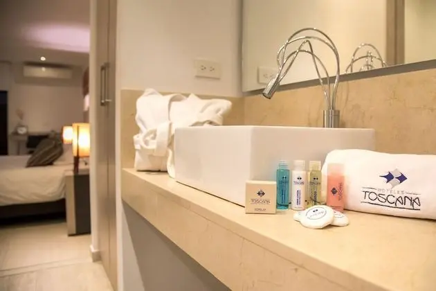 Deluxe Süit, 1 En Büyük (King) Boy Yatak, Sıcak Su Küveti, Şehir Manzaralı