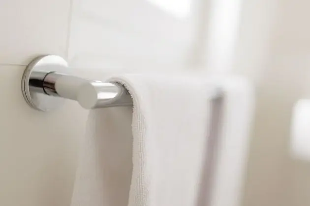 Tek Büyük Yataklı Oda, Havuz Manzaralı