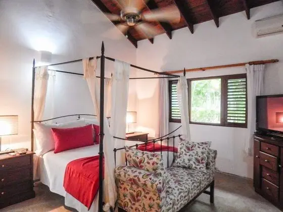 Villa, 1 En Büyük (King) Boy Yatak, Sigara İçilmez
