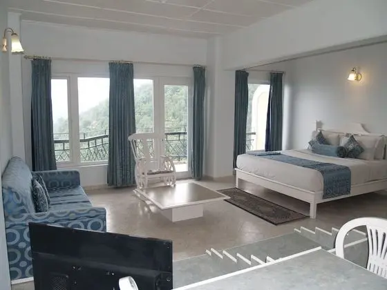 Royal Executive Suite
