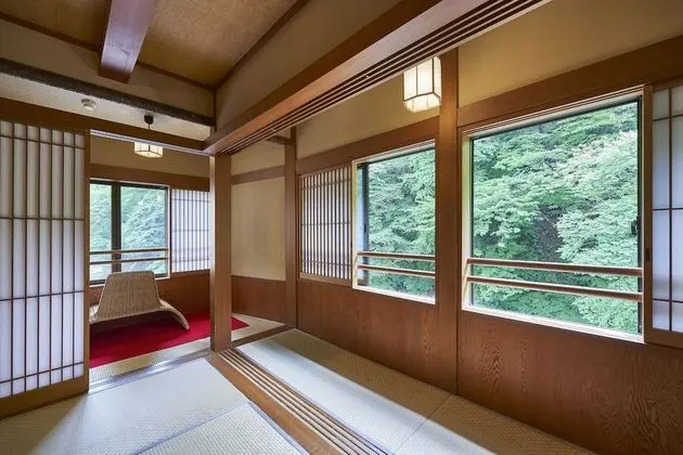 Traditional Oda, Nehir Manzaralı (Standard Japanese Style)