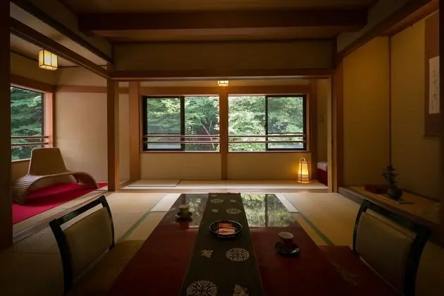 Traditional Oda, Nehir Manzaralı (Standard Japanese Style)