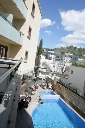 Standard Oda, Balkon