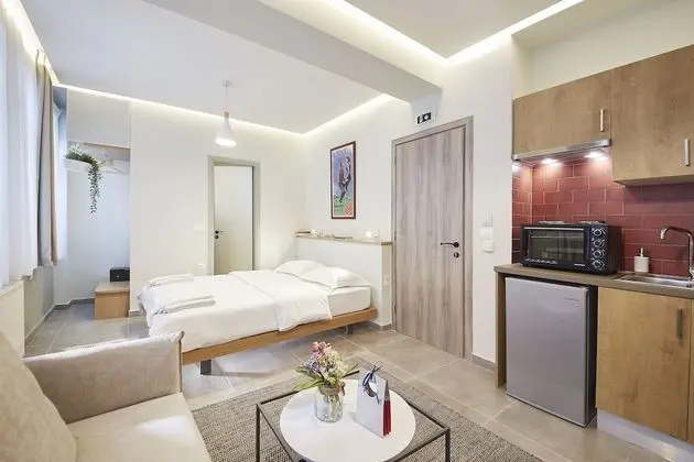 Stüdyo (3 adults, 1st floor)