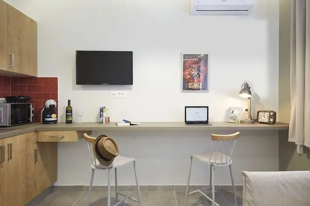 Stüdyo (3 adults, 1st floor)