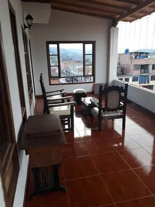 Basic Oda, Şehir Manzaralı
