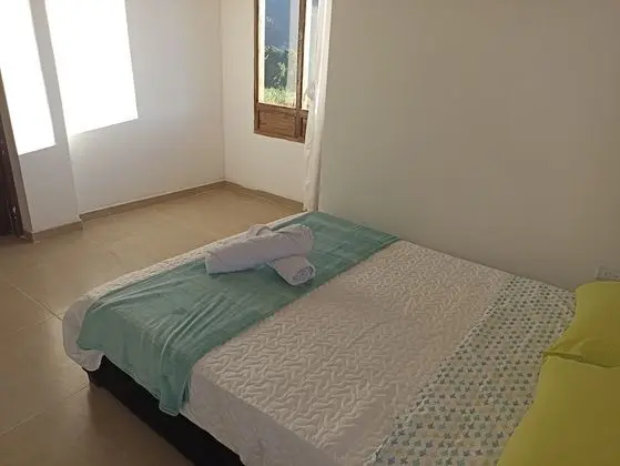 Basic Oda, Şehir Manzaralı