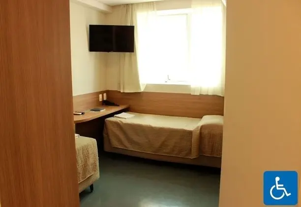 Apartamento Adaptado (2 camas de solteiro)