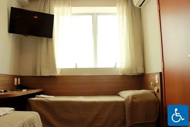 Apartamento Adaptado (2 camas de solteiro)