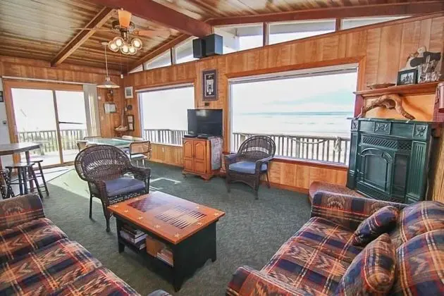 Ev, Birden Çok Yatak (Totem House)