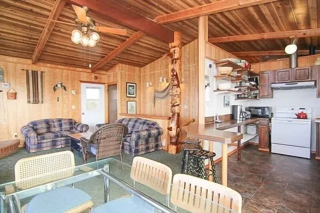 Ev, Birden Çok Yatak (Totem House)