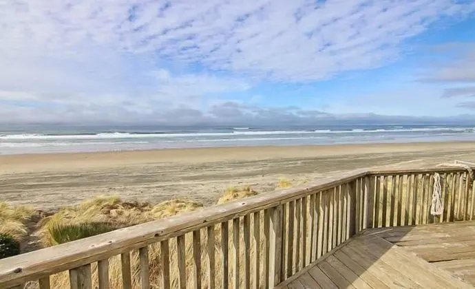 Ev, Birden Çok Yatak (Totem House)