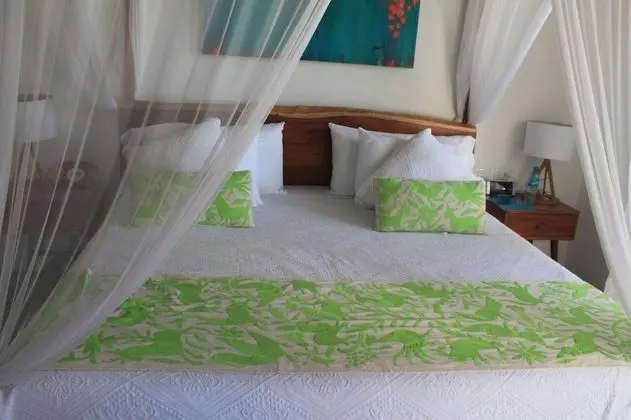 Palapa Suite