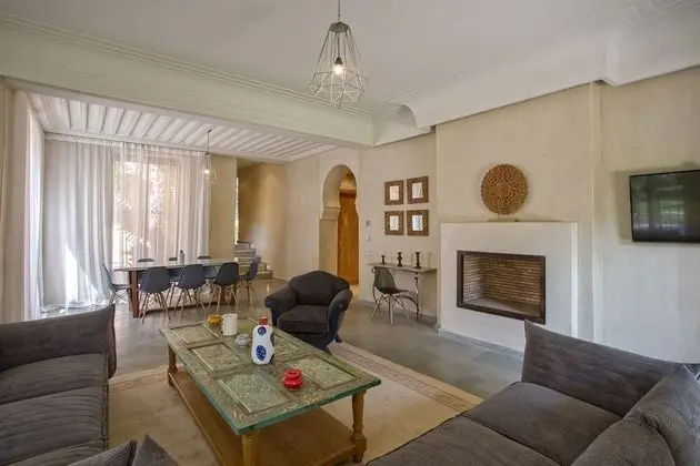 Luxury Villa (4 Suites Luxe)