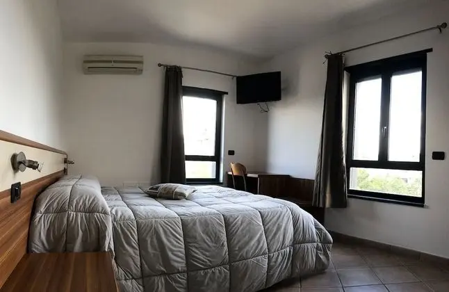 Basic Tek Büyük Yataklı Oda, 1 Yatak Odası