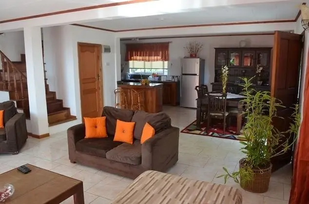 Panoramic Ev, 2 Yatak Odası, Küçük Mutfak, Okyanus Manzaralı