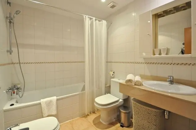 Apart Daire, 4 Yatak Odası