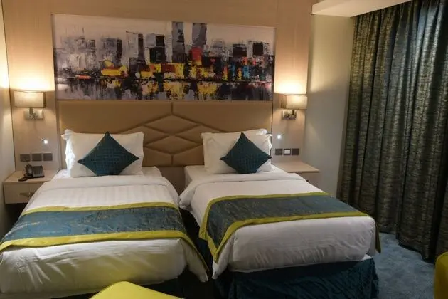 Comfort Tek Büyük veya İki Ayrı Yataklı Oda
