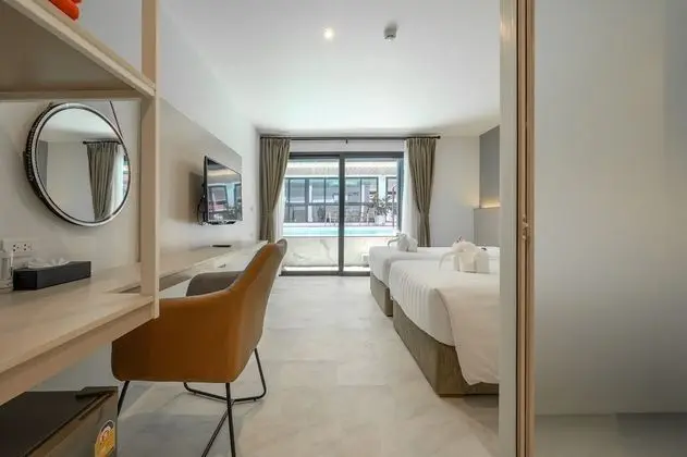 Deluxe Tek Büyük veya İki Ayrı Yataklı Oda, Havuz Kullanımı