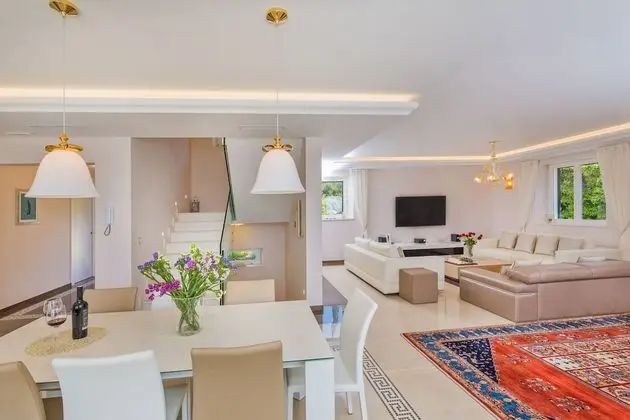 Deluxe Villa