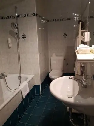 Tek Büyük Yataklı Oda, Liman Manzaralı (15 sqm)