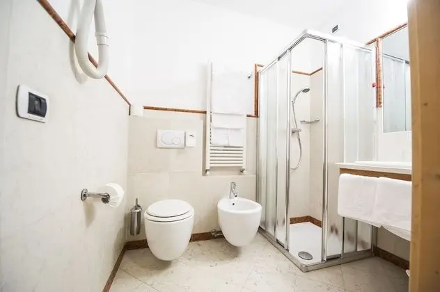 Standard Üç Kişilik Oda