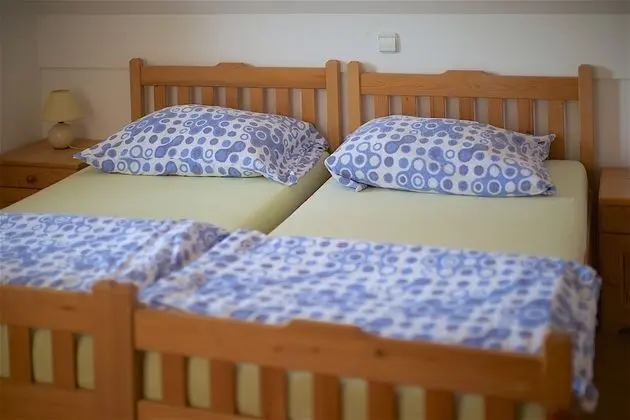 Dört Kişilik Oda