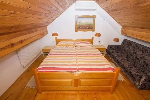 Tek Büyük Yataklı Oda (Sofa 8)