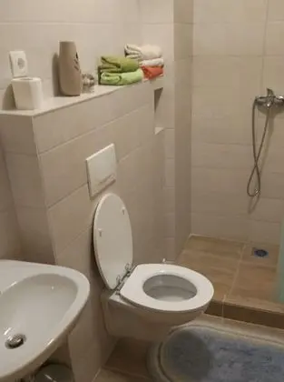 Üç Kişilik Oda, Banyolu/Duşlu