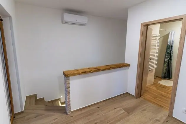 Apart Daire, 1 Büyük (Queen) Boy Yatak ve Çekyat