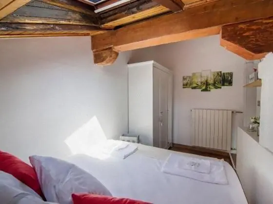 Apart Daire, 1 Büyük (Queen) Boy Yatak ve Çekyat, Sigara İçilmez