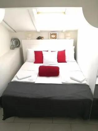 Apart Daire, 1 Büyük (Queen) Boy Yatak ve Çekyat, Sigara İçilmez