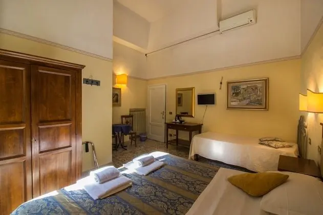 Deluxe Üç Kişilik Oda
