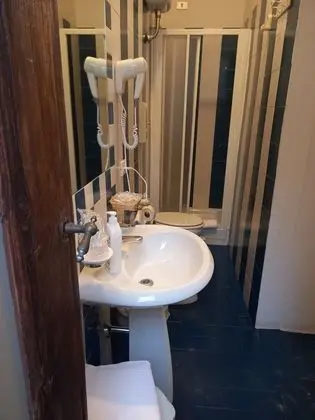 Comfort Dört Kişilik Oda, Özel Banyo