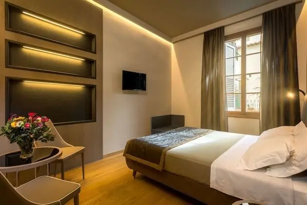 Deluxe Tek Büyük Yataklı Oda, Bahçe Manzaralı