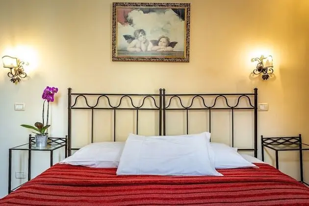 Tek Büyük Yataklı Oda