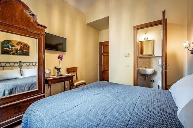 Tek Büyük Yataklı Oda