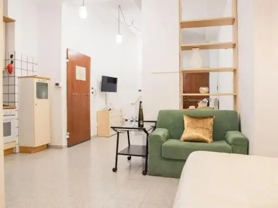 Apart Daire, 1 Büyük (Queen) Boy Yatak ve Çekyat, Sigara İçilmez