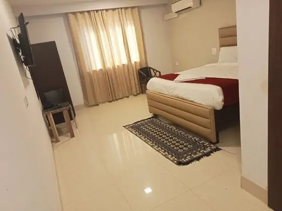 Day Use Room Only(10am to 5pm)