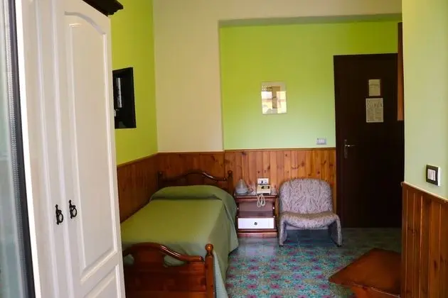 Economy Tek Kişilik Oda