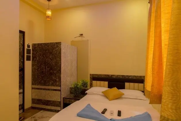 Deluxe Tek Büyük veya İki Ayrı Yataklı Oda, 1 Çift Kişilik Yatak, Sigara İçilebilir